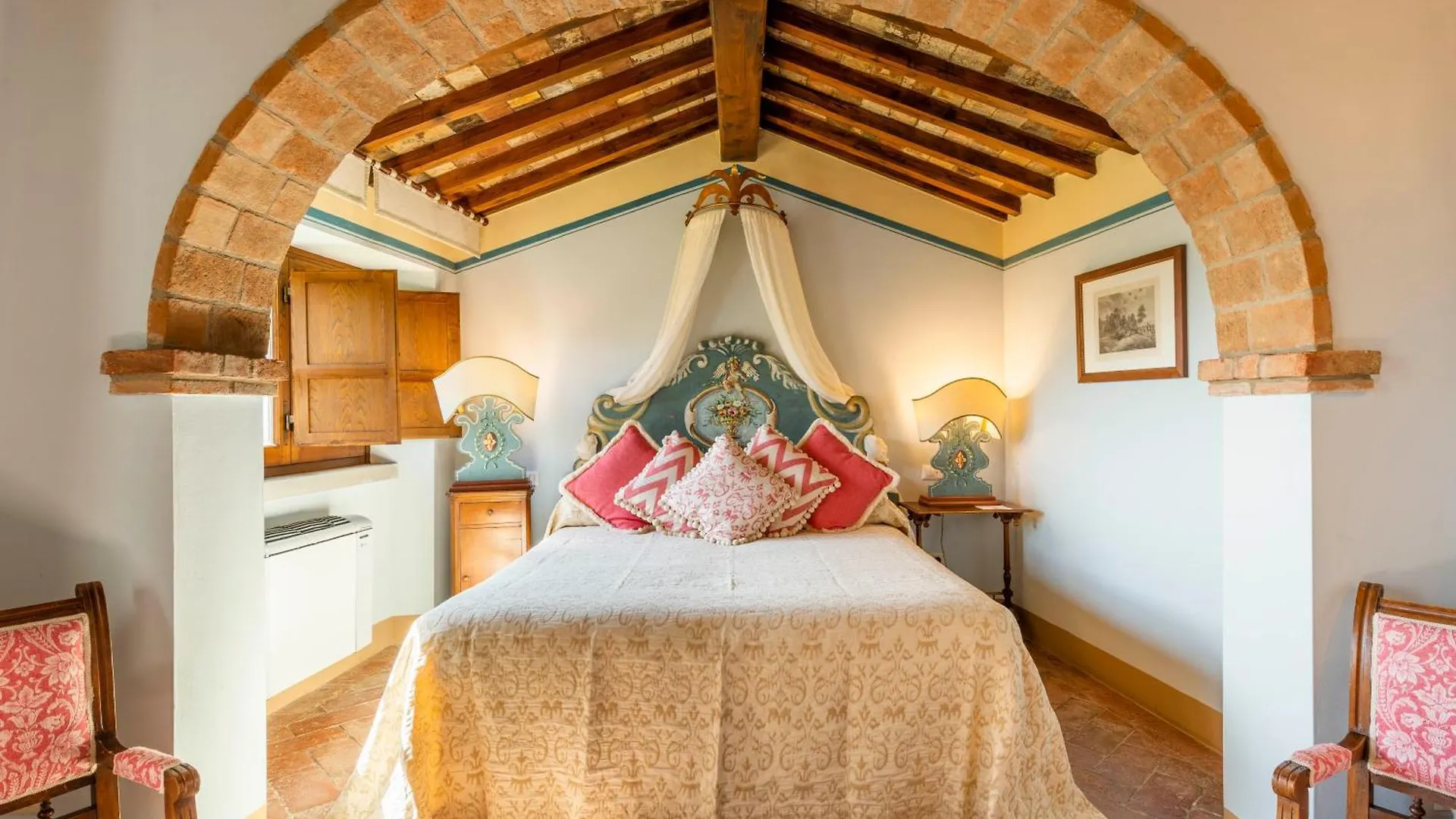 Il Falconiere Relais & Spa Кортона Отель